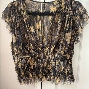 Floral Ruffle Sleeve Top